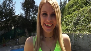 Teen chick Karina Grand cumshot sex tape