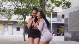 Bubble butt star ass pounding