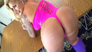 Manuel Ferrara fucking hot pornstar Ryan Conner