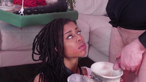 Japanese amateur Kira Noir homemade facial